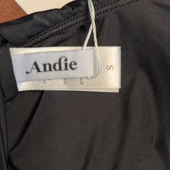 Andie Swim The Belmar bikini top black Size S NWT - Picture 7 of 11